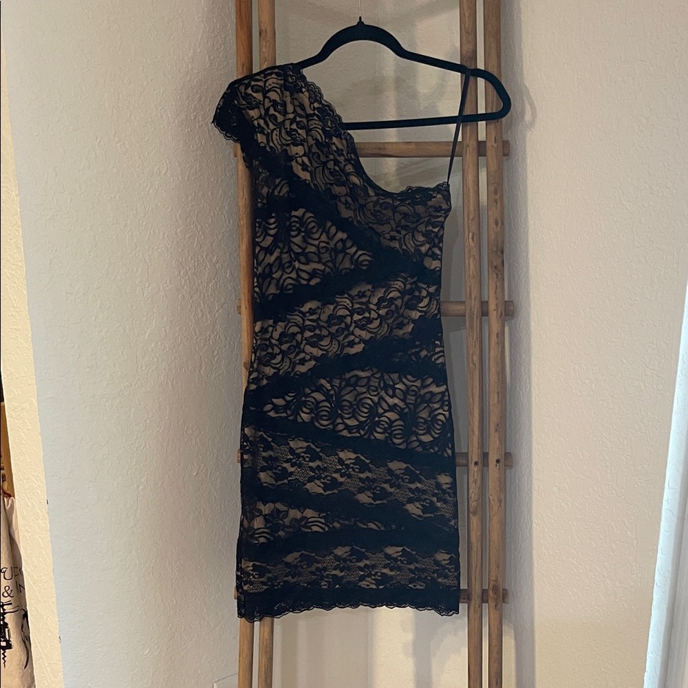 bebe Black Lace One-Shoulder Dress